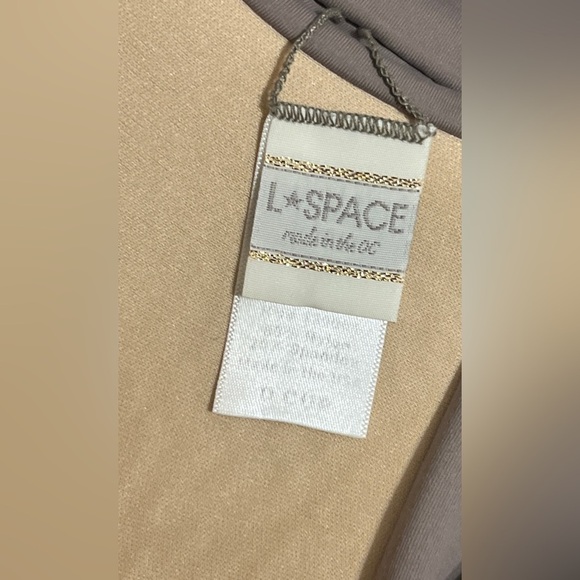 L Space Criss Cross Swimsuit Top - Picture 4 of 5